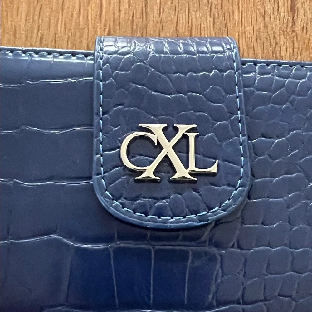 NWT CXL by Christian Lacroix Blue Croc-Embossed Faux Leather Bifold Wallet NWT - Picture 10 of 11
